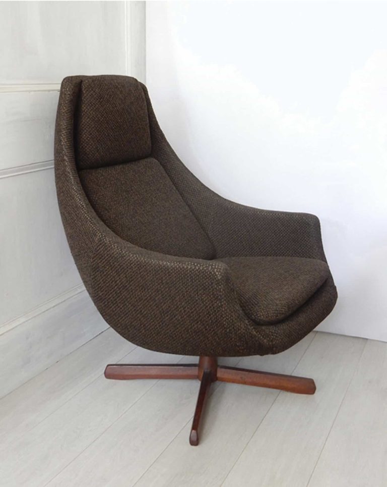 1960s-70 retro, swivel armchair; dark brown textured weave fabric.