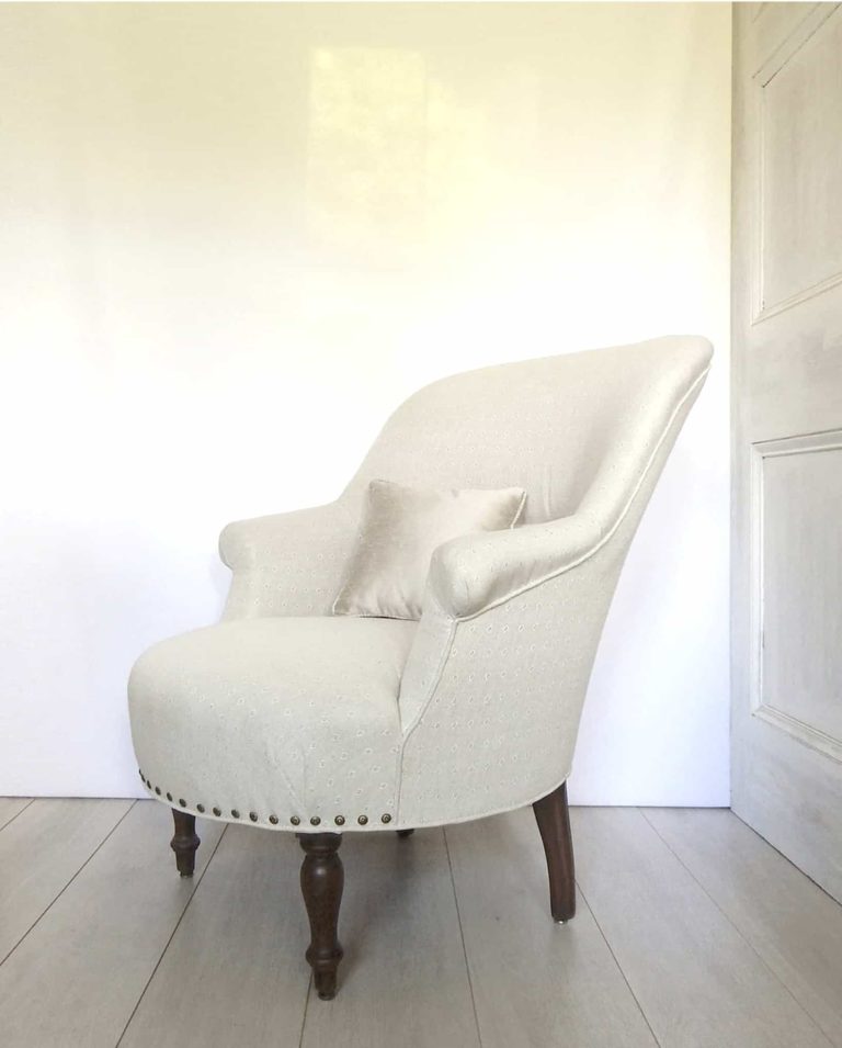 French-Fauteuii- Crapaud-Armchair-side--rcrp